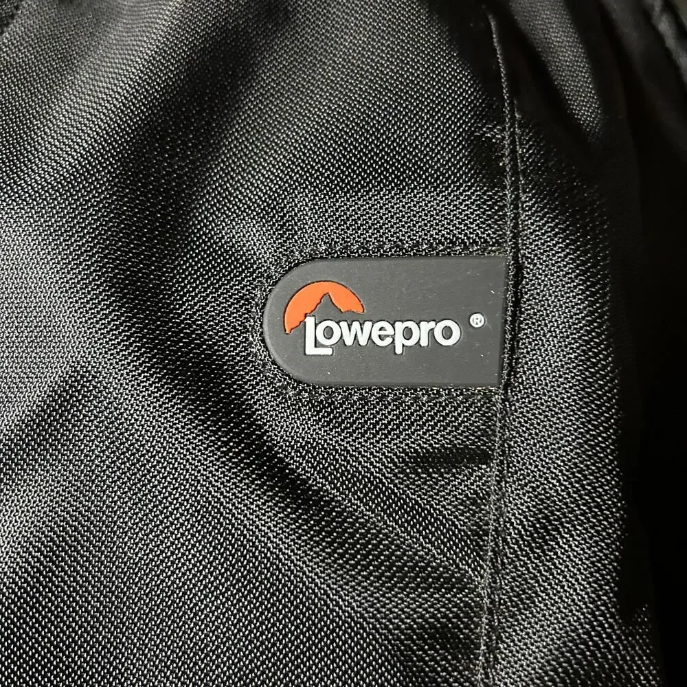 Lowepro Fastpack 200 Camera Backpack Black DSLR Bag Travel Missing Dividers